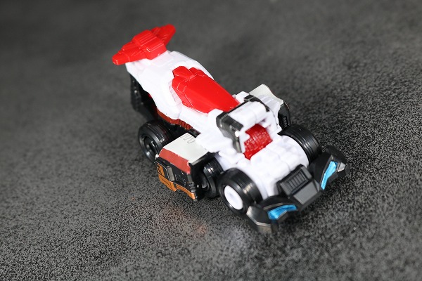 ミニプラ　パトカイザー　VSビークル合体シリーズ02　トリガーマシン1号　アクション　レビュー