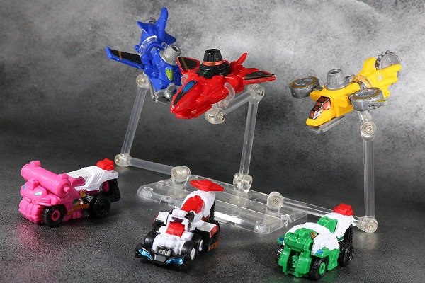 ミニプラ　パトカイザー　VSビークル合体シリーズ02　グッドストライカー　トリガーマシン1号　トリガーマシン2号　トリガーマシン3号　アクション　レビュー