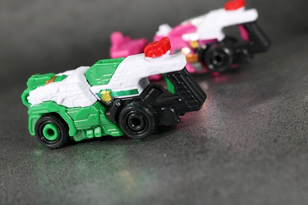 ミニプラ　パトカイザー　VSビークル合体シリーズ02　アクション　レビュー