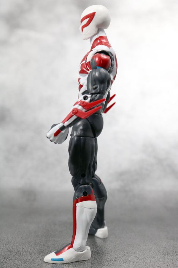 マーベルレジェンド　スパイダーマン2099　オールニュー・オールディファレント・マーベル　レビュー　全身