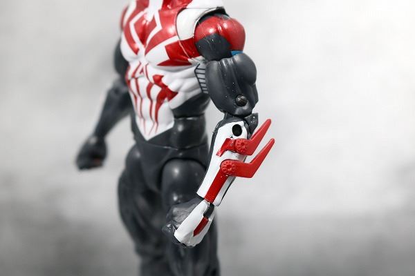 マーベルレジェンド　スパイダーマン2099　オールニュー・オールディファレント・マーベル　レビュー　全身