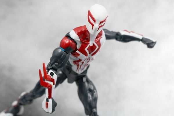 マーベルレジェンド　スパイダーマン2099　オールニュー・オールディファレント・マーベル　レビュー　アクション
