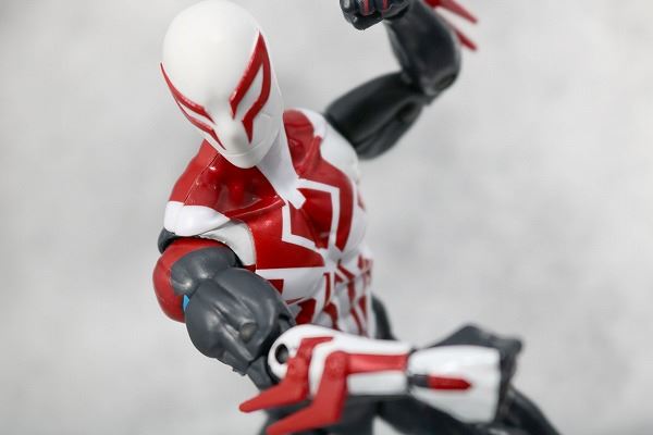 マーベルレジェンド　スパイダーマン2099　オールニュー・オールディファレント・マーベル　レビュー　アクション