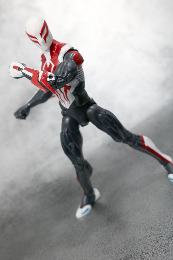 マーベルレジェンド　スパイダーマン2099　オールニュー・オールディファレント・マーベル　レビュー　アクション
