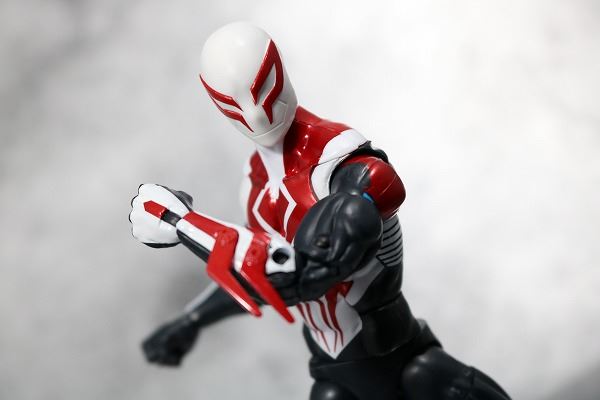 マーベルレジェンド　スパイダーマン2099　オールニュー・オールディファレント・マーベル　レビュー　アクション