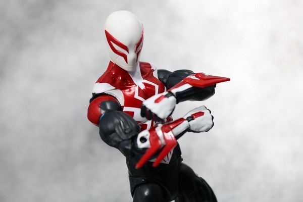 マーベルレジェンド　スパイダーマン2099　オールニュー・オールディファレント・マーベル　レビュー　アクション