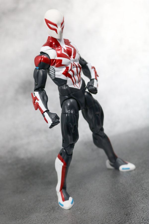 マーベルレジェンド　スパイダーマン2099　オールニュー・オールディファレント・マーベル　レビュー　アクション