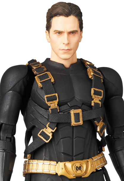 MAFEX　ブルース・ウェイン　バットマン　ダークナイト