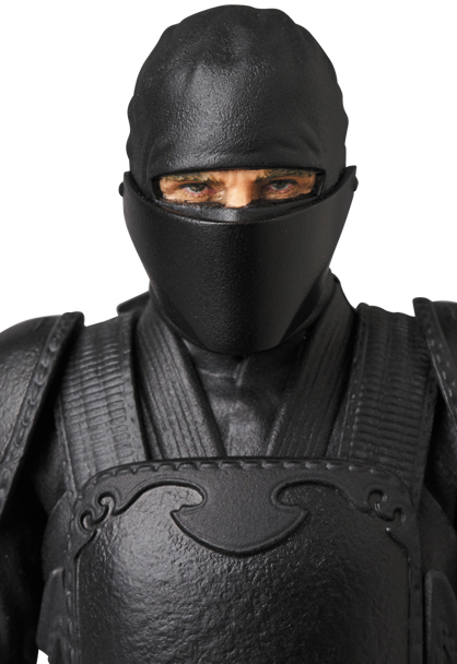 MAFEX　ラーズ・アル・グール　バットマン