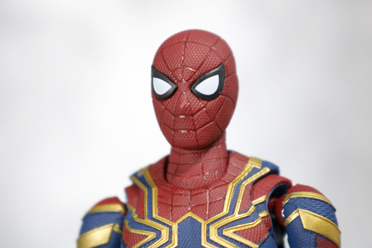 S.H.フィギュアーツ　アイアン　スパイダーマン　アベンジャーズ　インフィニティウォー　レビュー　全身