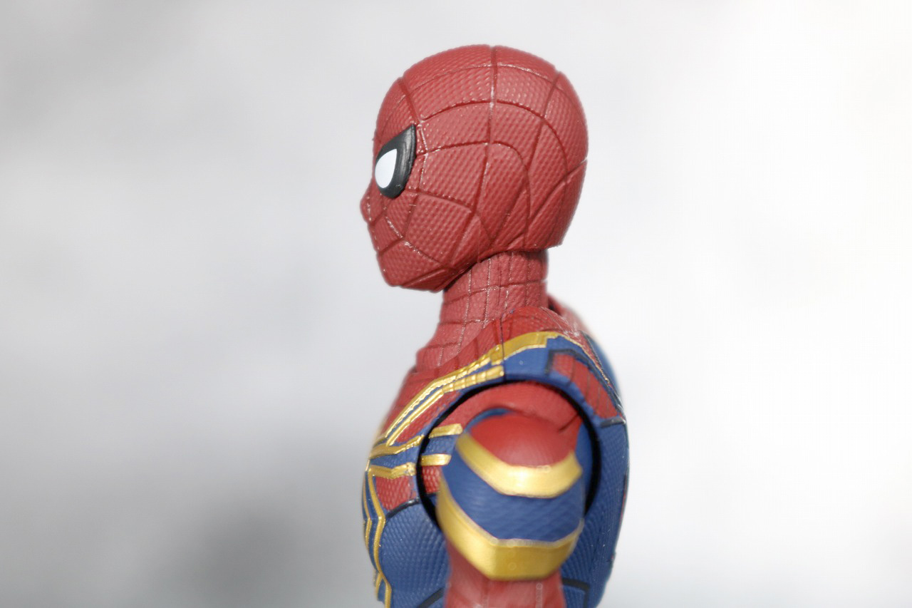 S.H.フィギュアーツ　アイアン　スパイダーマン　アベンジャーズ　インフィニティウォー　レビュー　全身