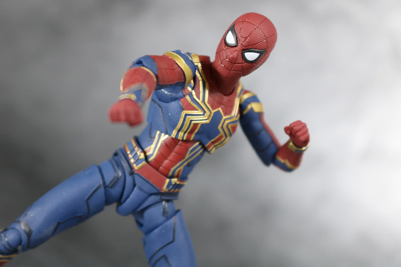 S.H.フィギュアーツ　アイアン　スパイダーマン　アベンジャーズ　インフィニティウォー　レビュー　アクション