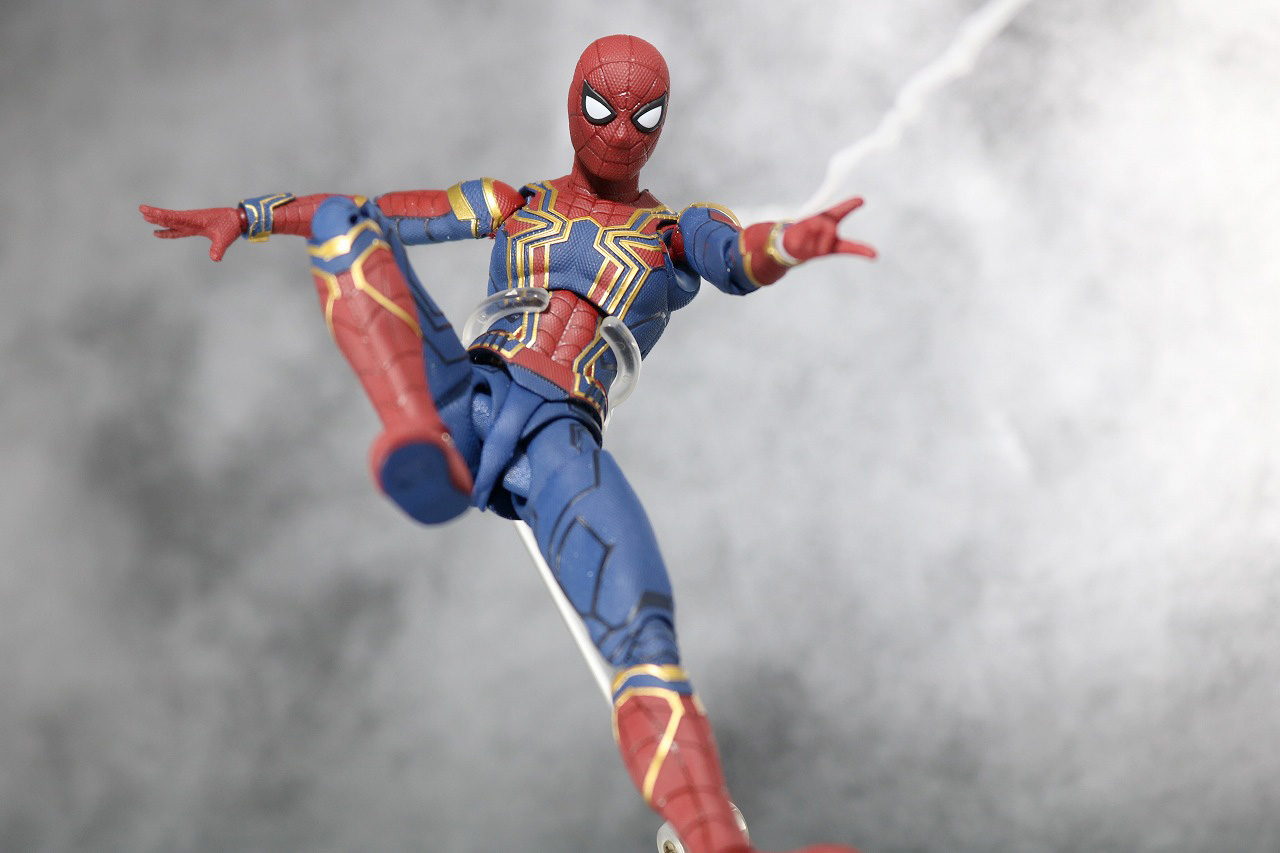 S.H.フィギュアーツ　アイアン　スパイダーマン　アベンジャーズ　インフィニティウォー　レビュー　アクション