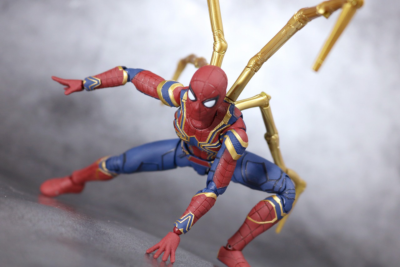 S.H.フィギュアーツ　アイアン　スパイダーマン　アベンジャーズ　インフィニティウォー　レビュー　アクション