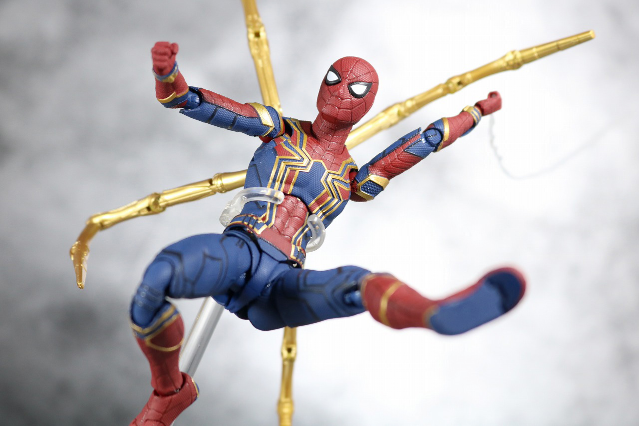 S.H.フィギュアーツ　アイアン　スパイダーマン　アベンジャーズ　インフィニティウォー　レビュー　アクション