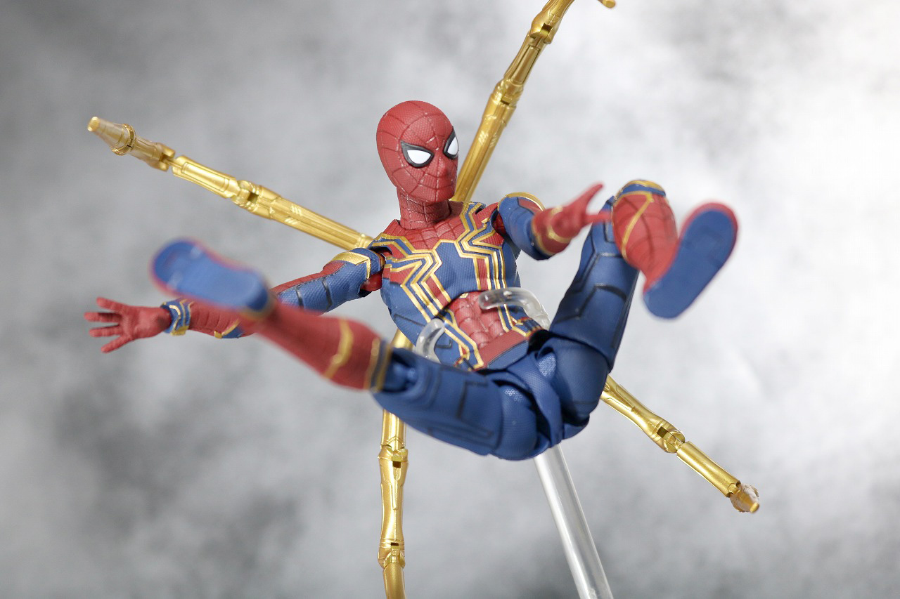 S.H.フィギュアーツ　アイアン　スパイダーマン　アベンジャーズ　インフィニティウォー　レビュー　アクション
