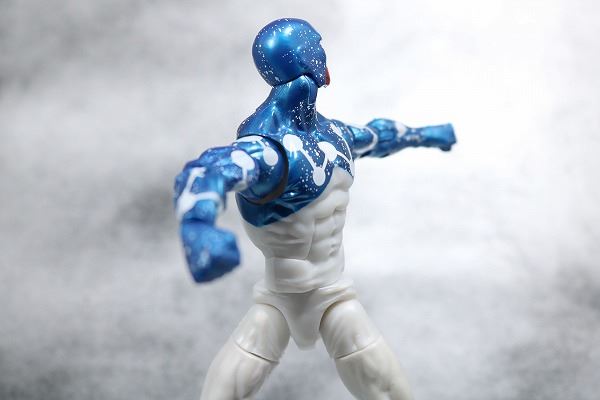 マーベルレジェンド　コズミック・スパイダーマン　レビュー　可動範囲