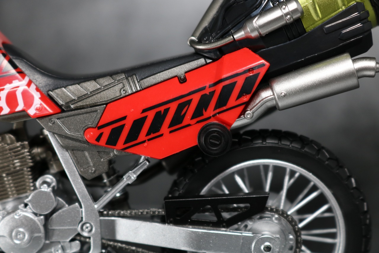 S.H.フィギュアーツ　マシンビルダー　パーツセット　レビュー　仮面ライダービルド　バイク