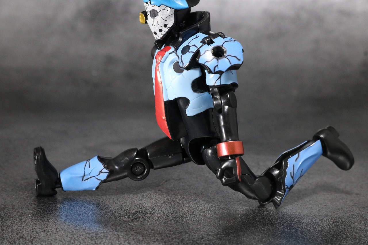 勇動2 ボーダマン レビュー 快盗戦隊ルパンレンジャーVS警察戦隊パトレンジャー 可動範囲