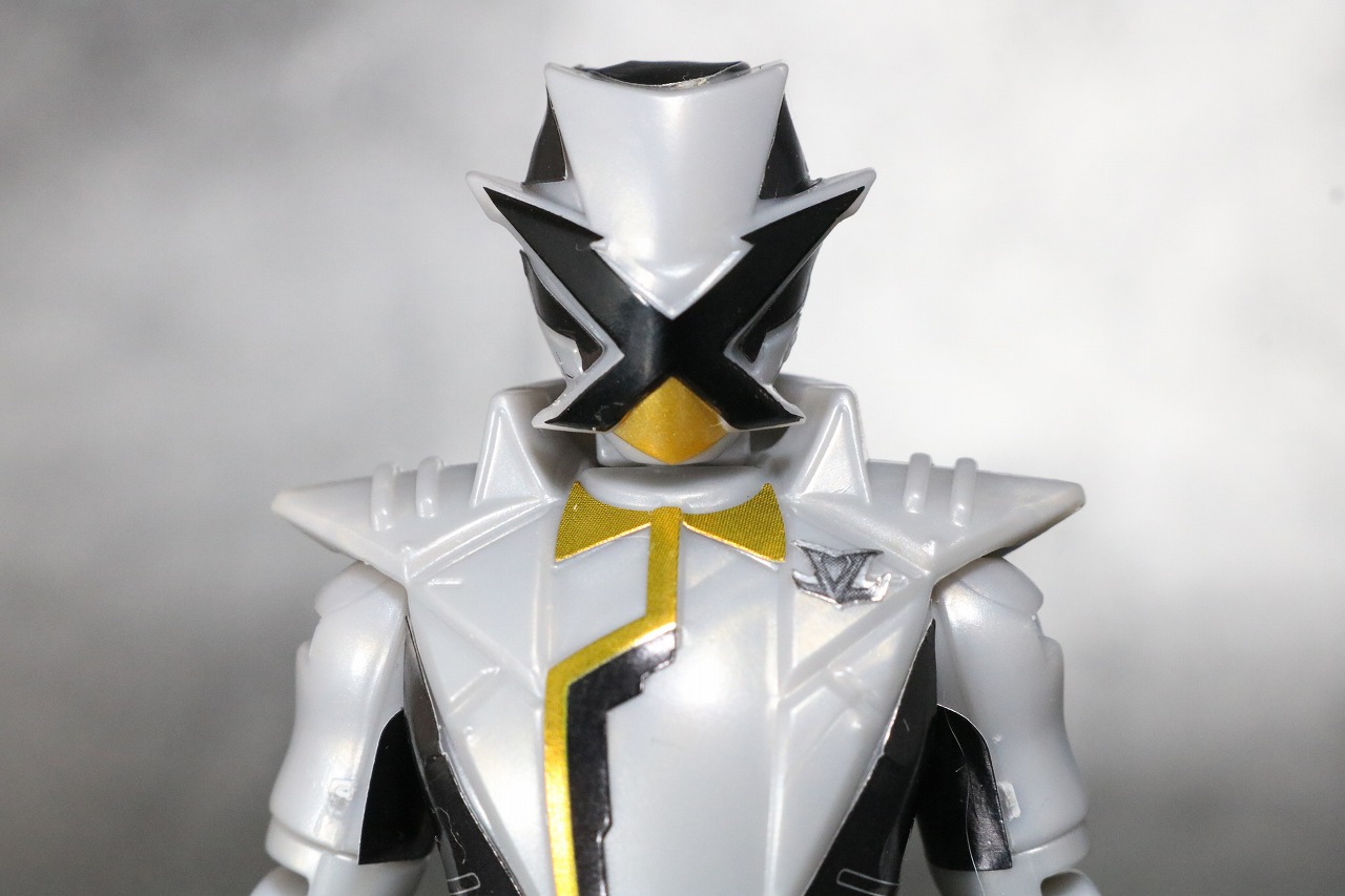 勇動2 ルパンエックス レビュー 快盗戦隊ルパンレンジャーVS警察戦隊パトレンジャー 全身