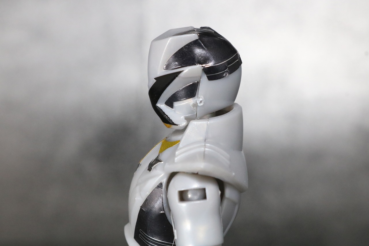 勇動2 ルパンエックス レビュー 快盗戦隊ルパンレンジャーVS警察戦隊パトレンジャー 全身