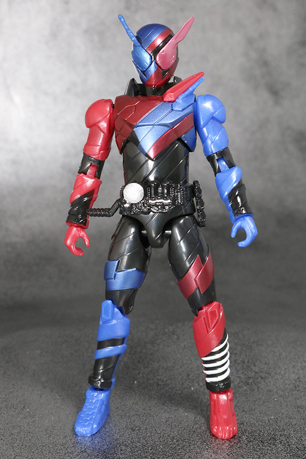 RKF RIDER KICK'S FIGURE 仮面ライダービルド ラビットタンクフォーム レビュー 全身
