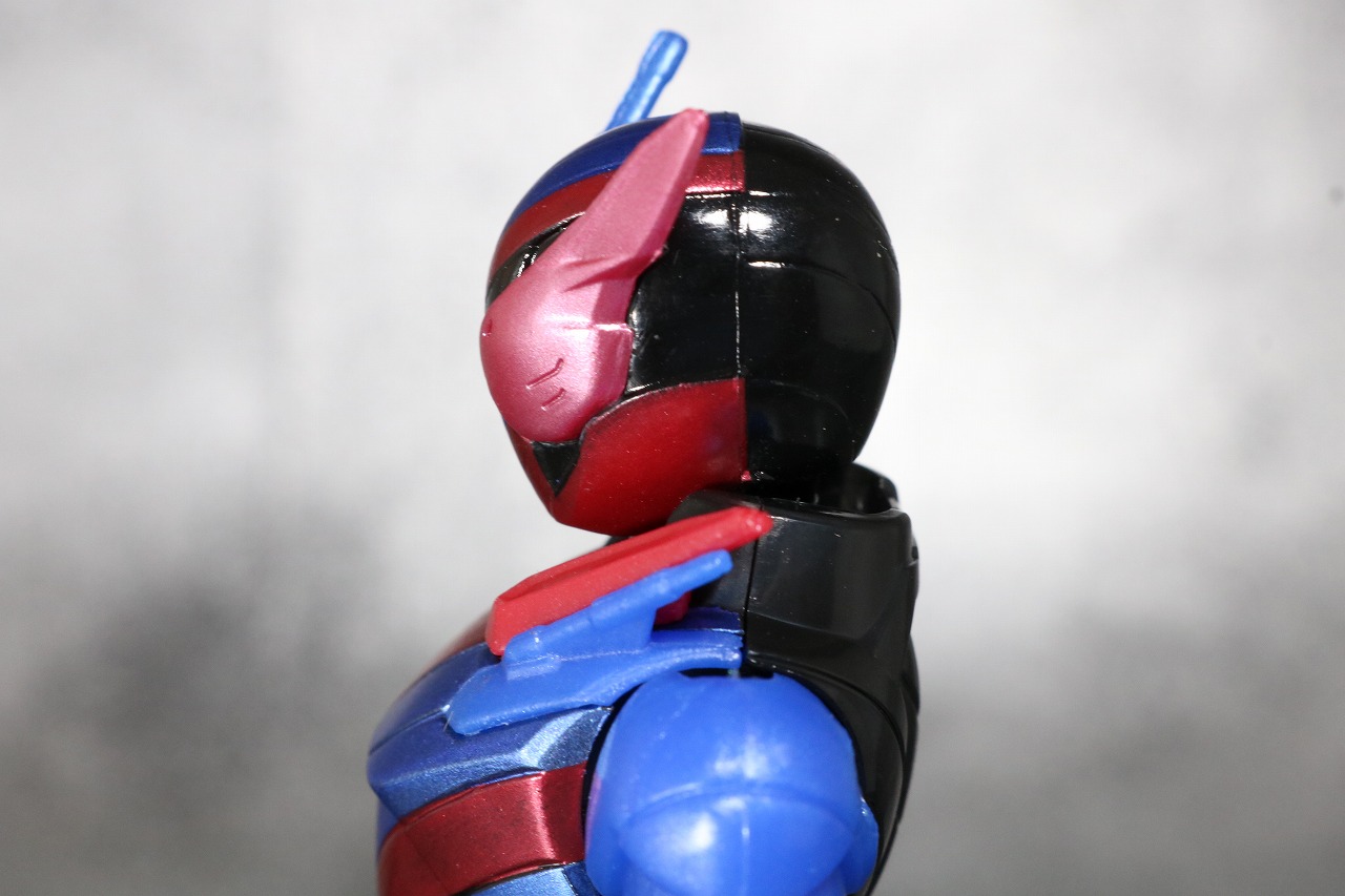 RKF RIDER KICK'S FIGURE 仮面ライダービルド ラビットタンクフォーム レビュー 全身