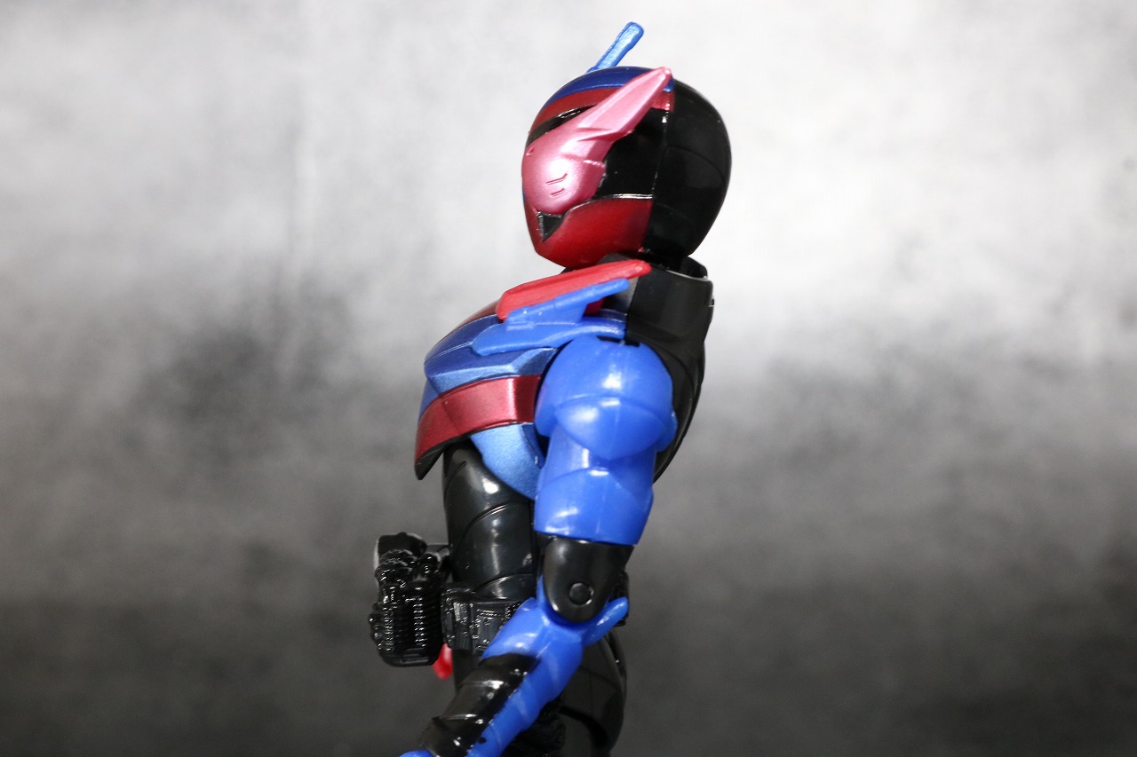 RKF RIDER KICK'S FIGURE 仮面ライダービルド ラビットタンクフォーム レビュー 可動範囲