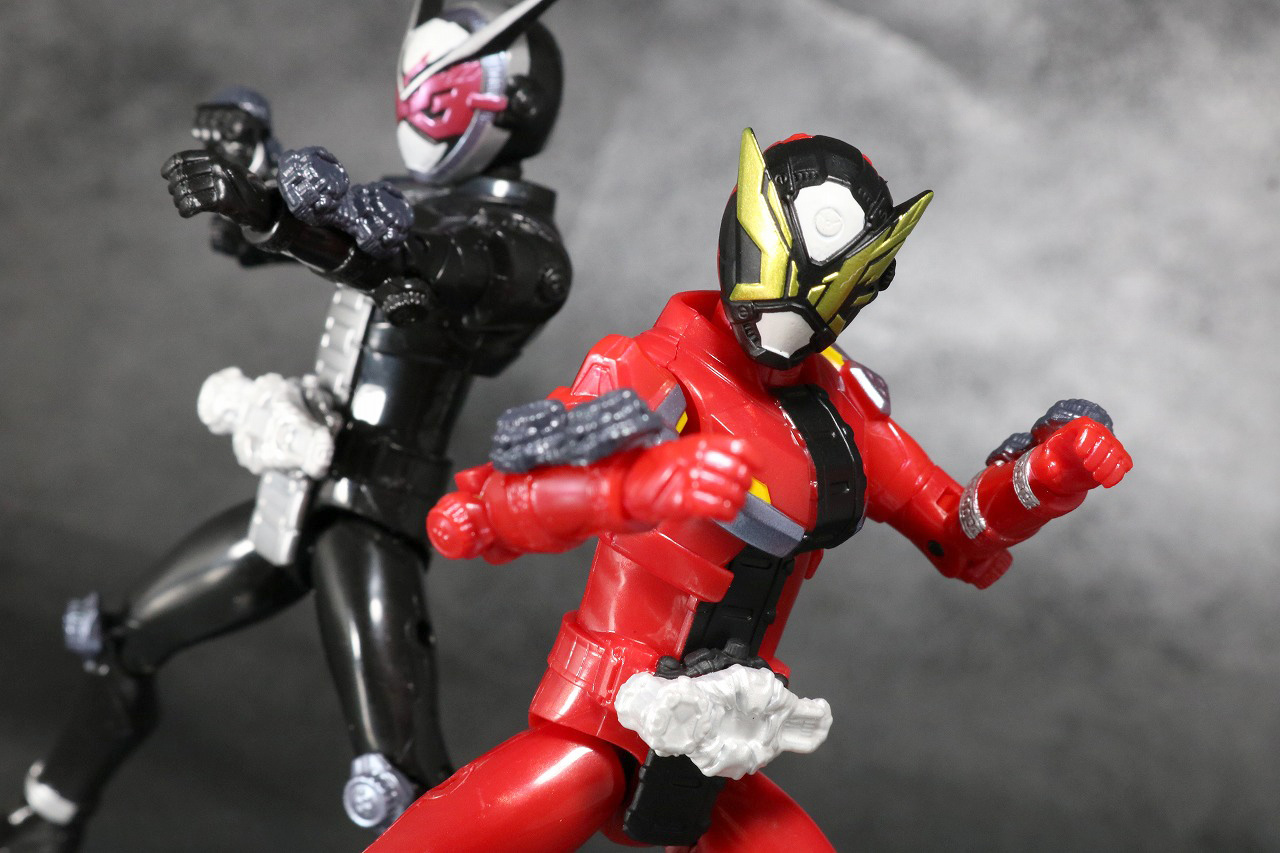 RKF RIDER KICK'S FIGURE　仮面ライダーゲイツ　レビュー　アクション　ビルドアーマー
