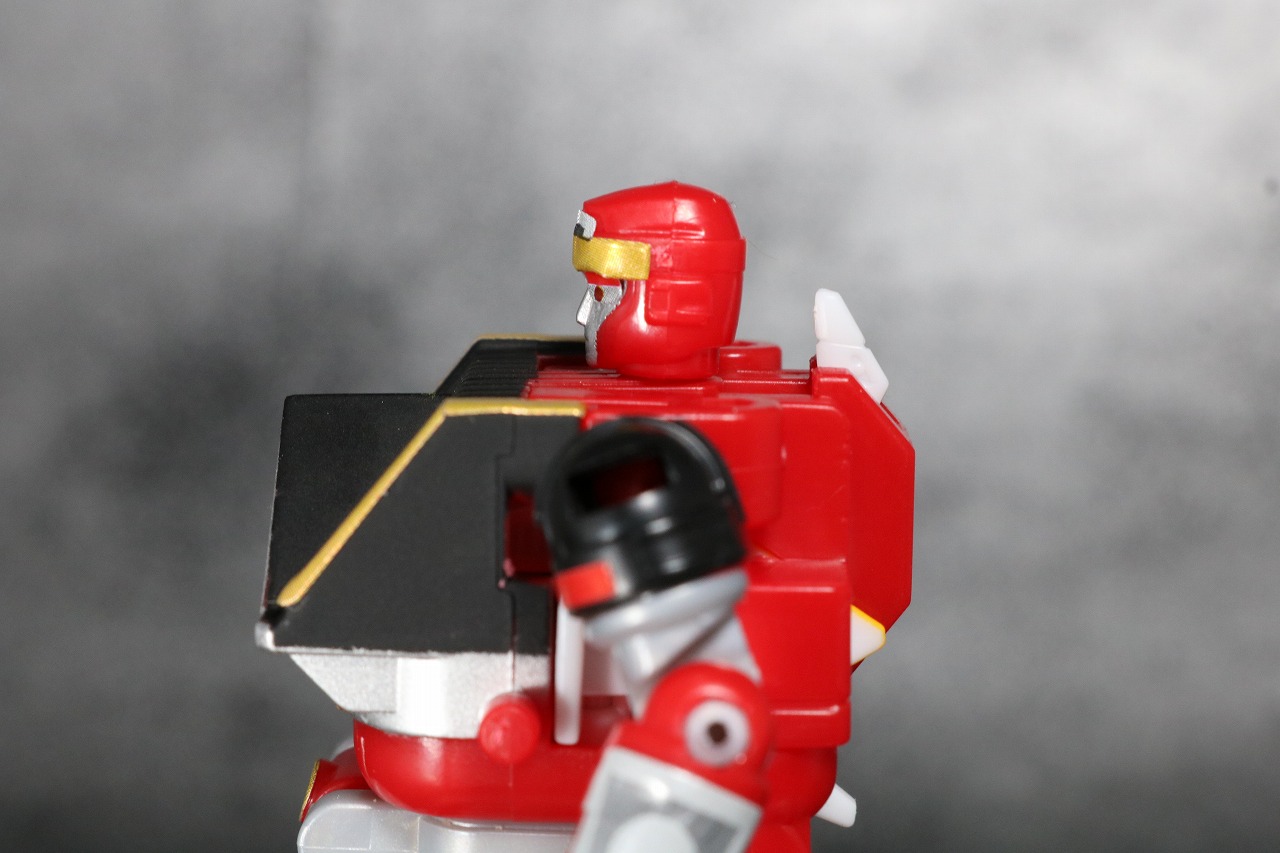 スーパーミニプラ　無敵将軍　レビュー　レッドサルダー　全身