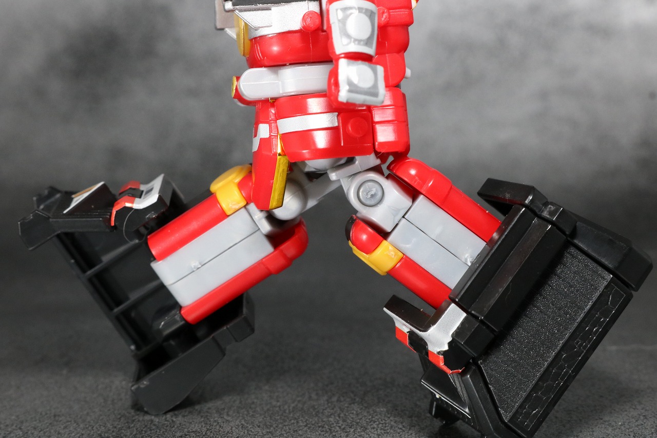 スーパーミニプラ　無敵将軍　レビュー　レッドサルダー　可動範囲