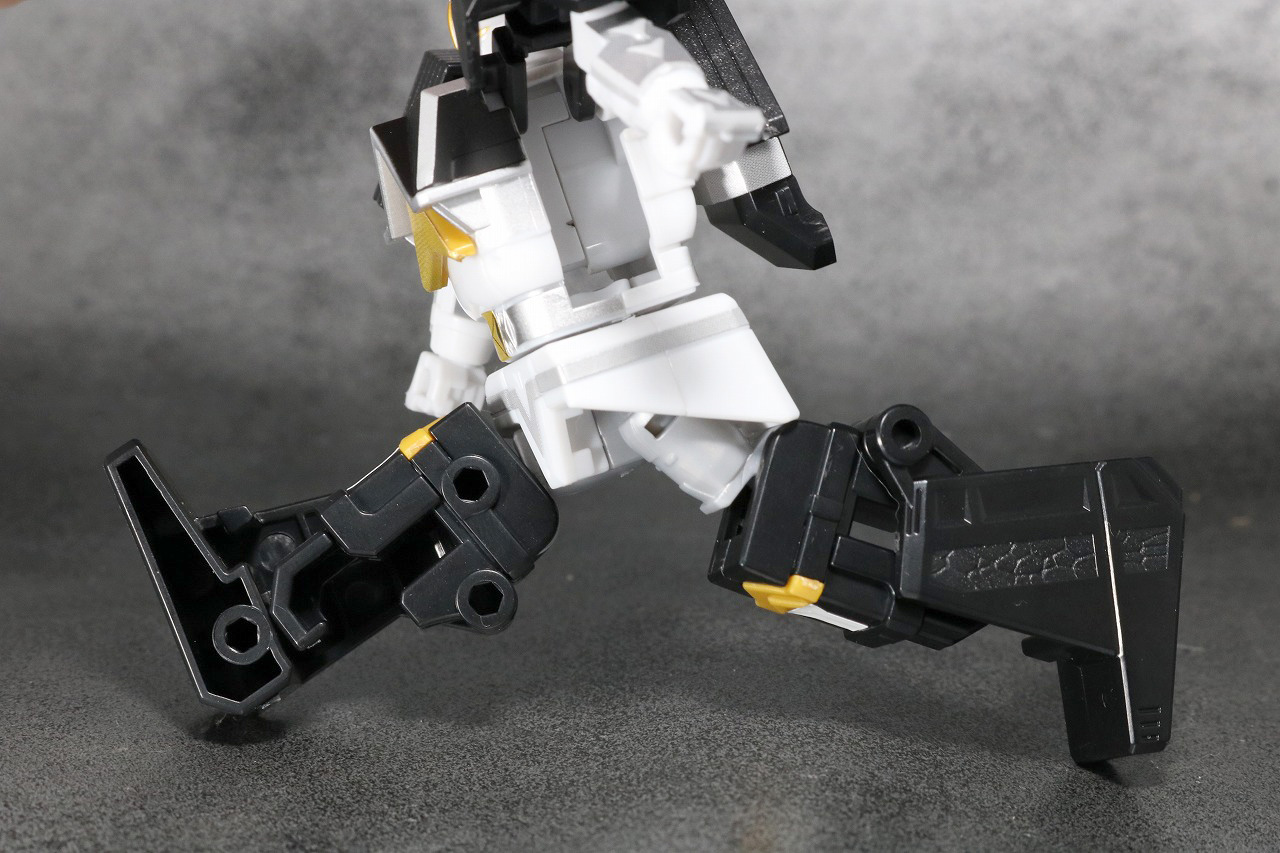 スーパーミニプラ　無敵将軍　レビュー　ホワイトカーク　可動範囲