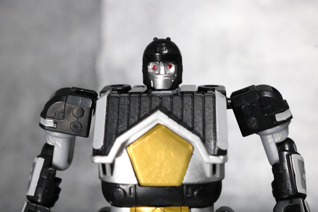 スーパーミニプラ　無敵将軍　レビュー　ブラックガンマー　全身