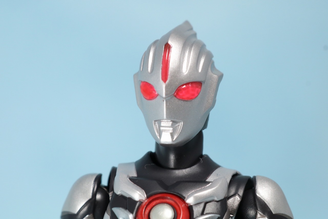 S.H.フィギュアーツ　ウルトラマンオーブダーク　ノワールブラックシュバルツ　レビュー　魂ネイション2018　全身