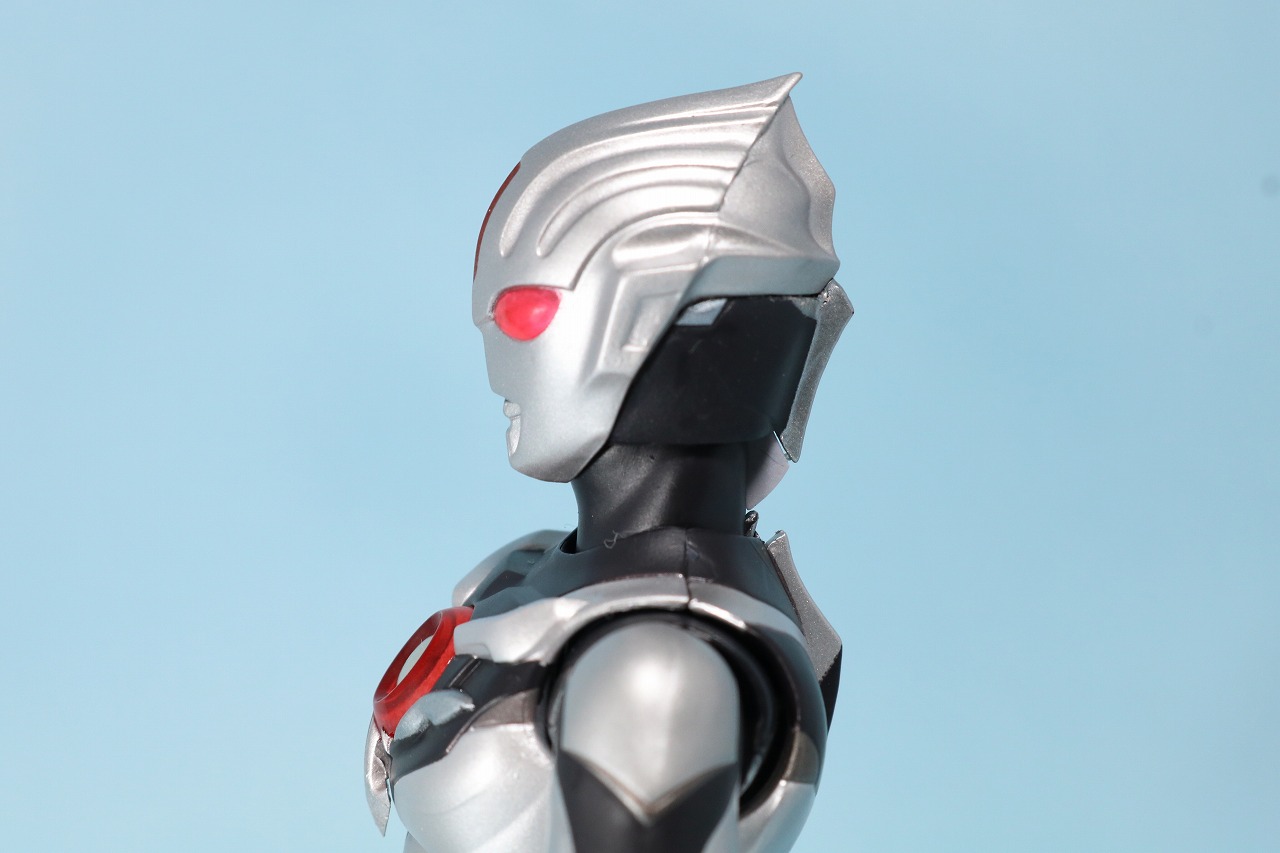 S.H.フィギュアーツ　ウルトラマンオーブダーク　ノワールブラックシュバルツ　レビュー　魂ネイション2018　全身