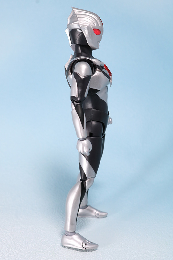 S.H.フィギュアーツ　ウルトラマンオーブダーク　ノワールブラックシュバルツ　レビュー　魂ネイション2018　全身