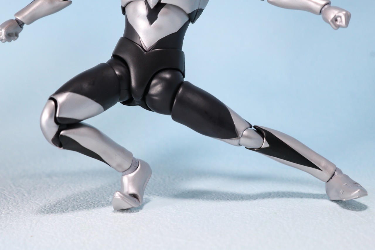 S.H.フィギュアーツ　ウルトラマンオーブダーク　ノワールブラックシュバルツ　レビュー　魂ネイション2018　可動範囲