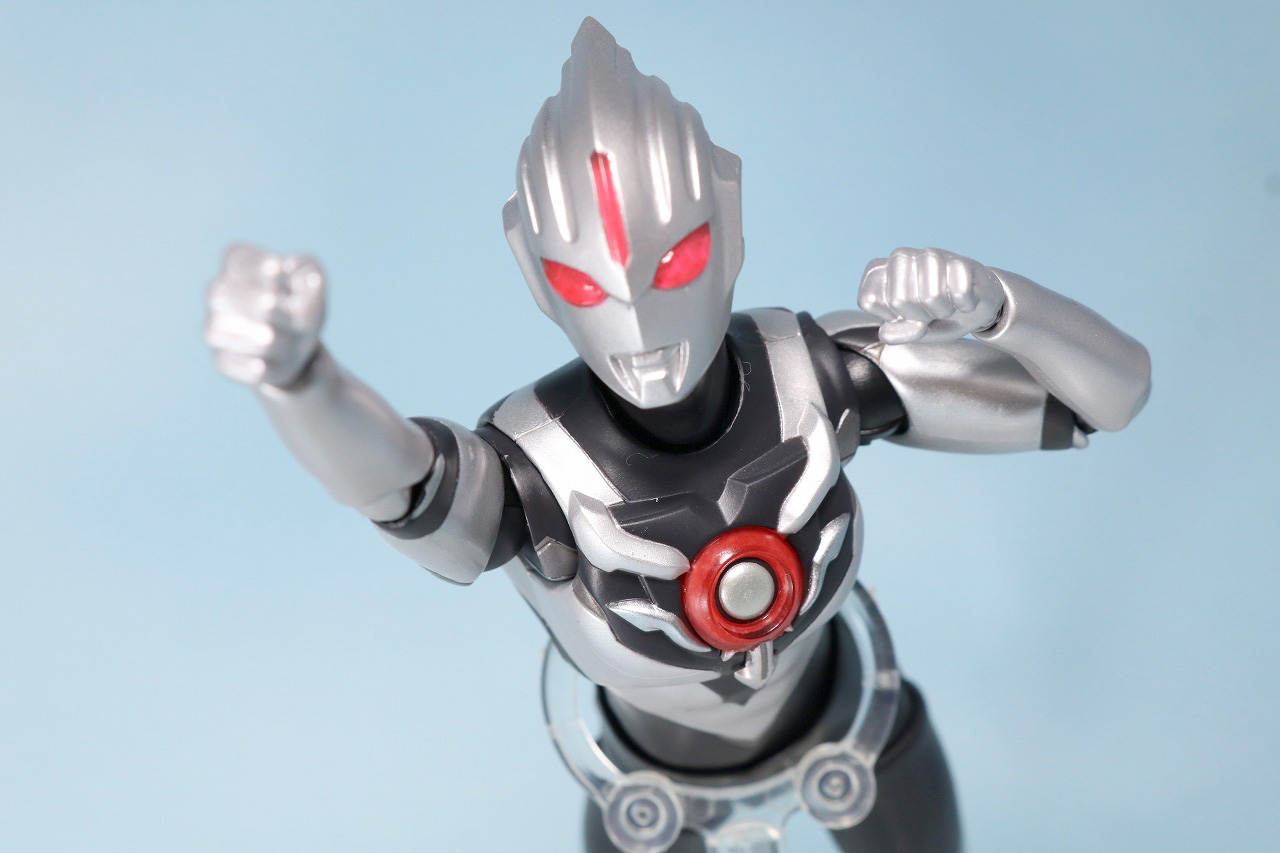 S.H.フィギュアーツ　ウルトラマンオーブダーク　ノワールブラックシュバルツ　レビュー　魂ネイション2018　アクション