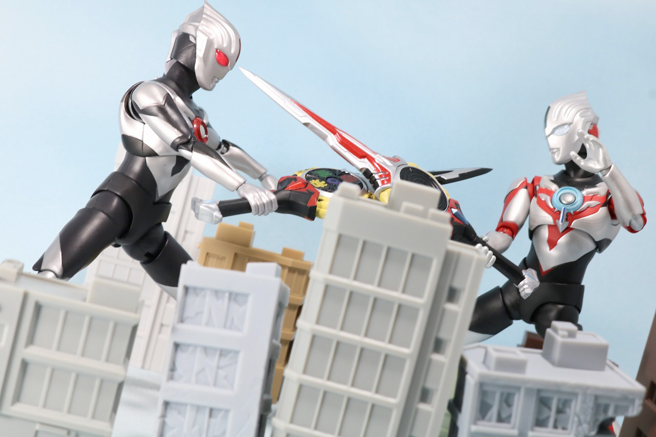 S.H.フィギュアーツ　ウルトラマンオーブダーク　ノワールブラックシュバルツ　レビュー　魂ネイション2018　アクション