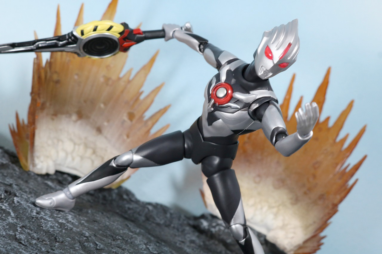 S.H.フィギュアーツ　ウルトラマンオーブダーク　ノワールブラックシュバルツ　レビュー　魂ネイション2018