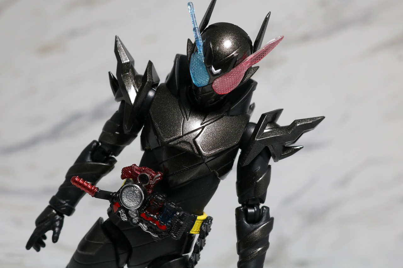 S.H.フィギュアーツ　仮面ライダービルド　ラビットタンクハザードフォーム　レビュー　魂ネイション2018