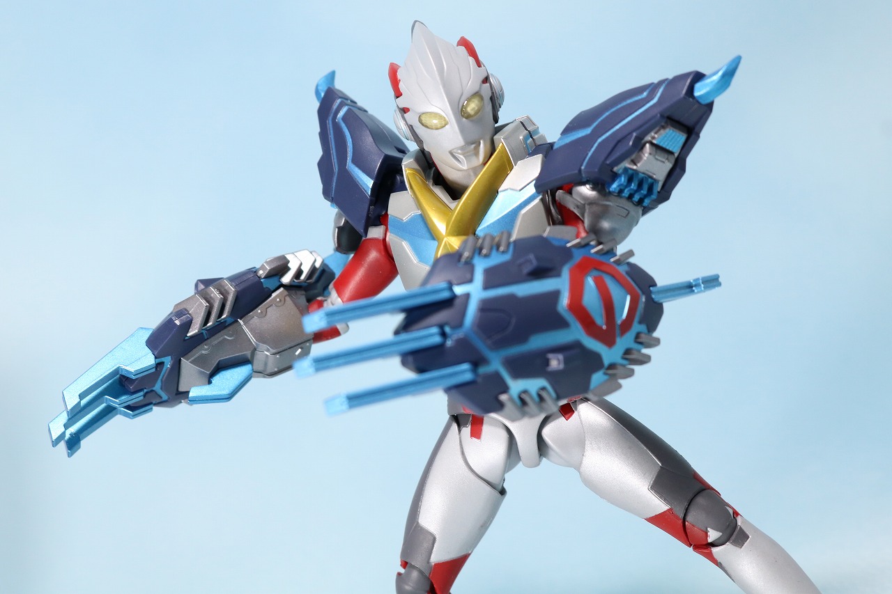 S.H.フィギュアーツ　ウルトラマンX　エックス　ゴモラアーマー　レビュー　アクション