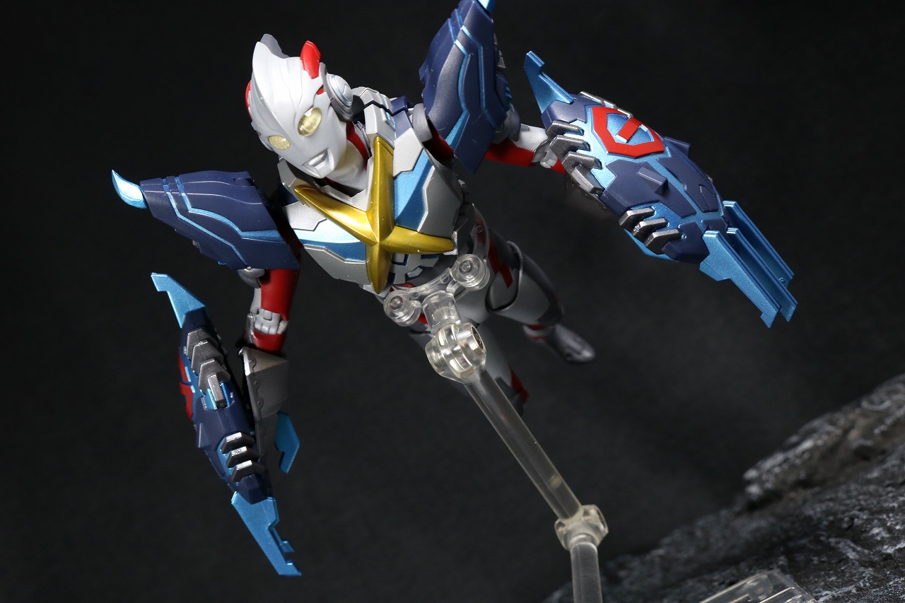 S.H.フィギュアーツ　ウルトラマンX　エックス　ゴモラアーマー　レビュー　アクション