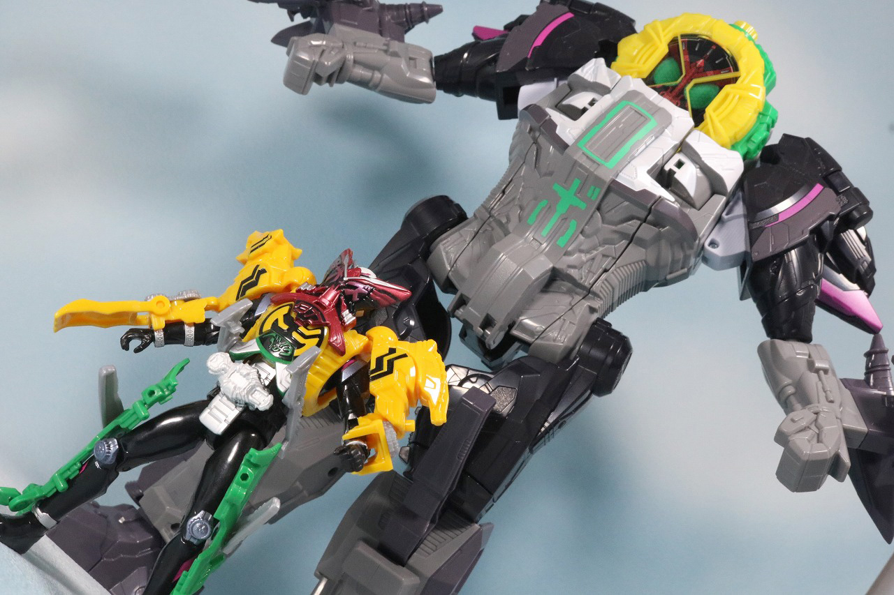 RKF　RIDER KICK'S FIGURE　オーズアーマー　レビュー　仮面ライダージオウ　アクション