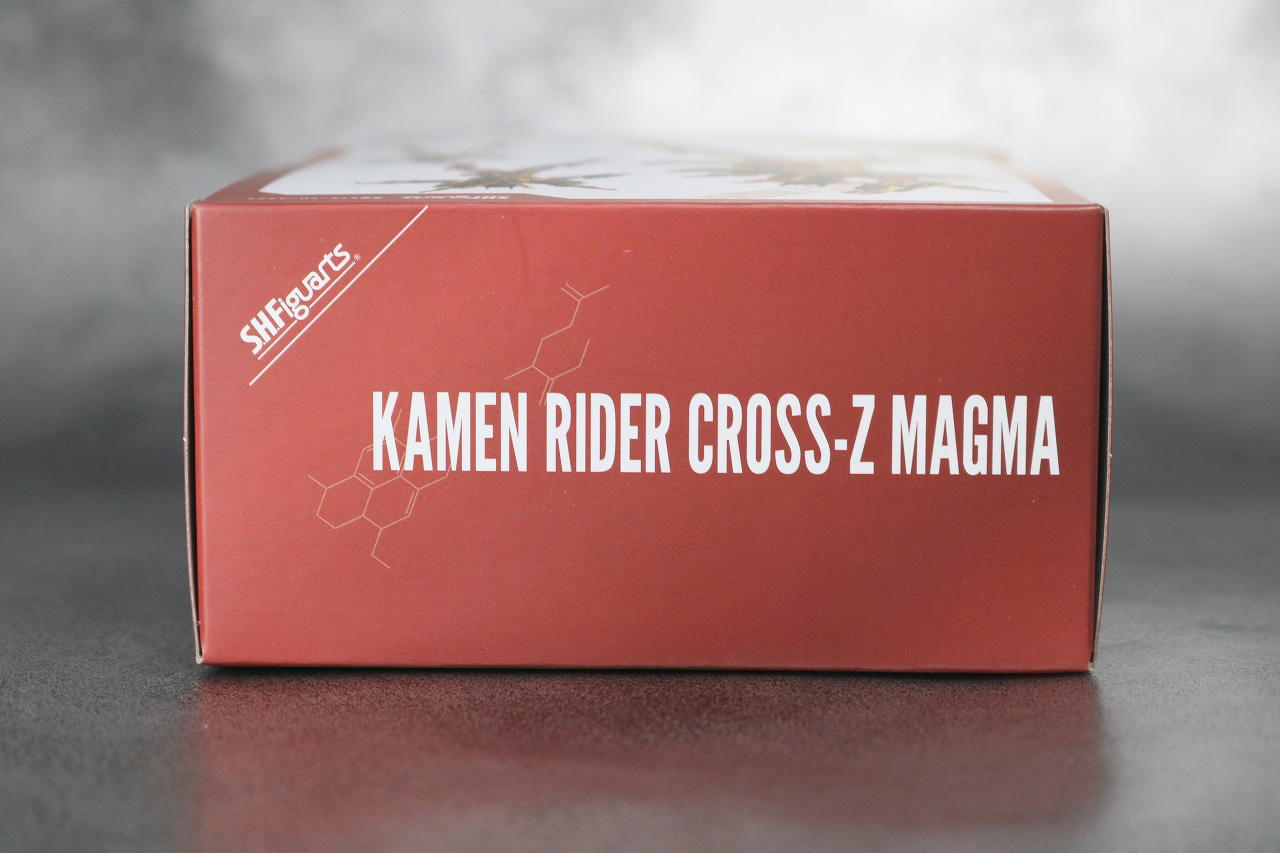 S.H.フィギュアーツ　仮面ライダークローズマグマ　レビュー　パッケージ