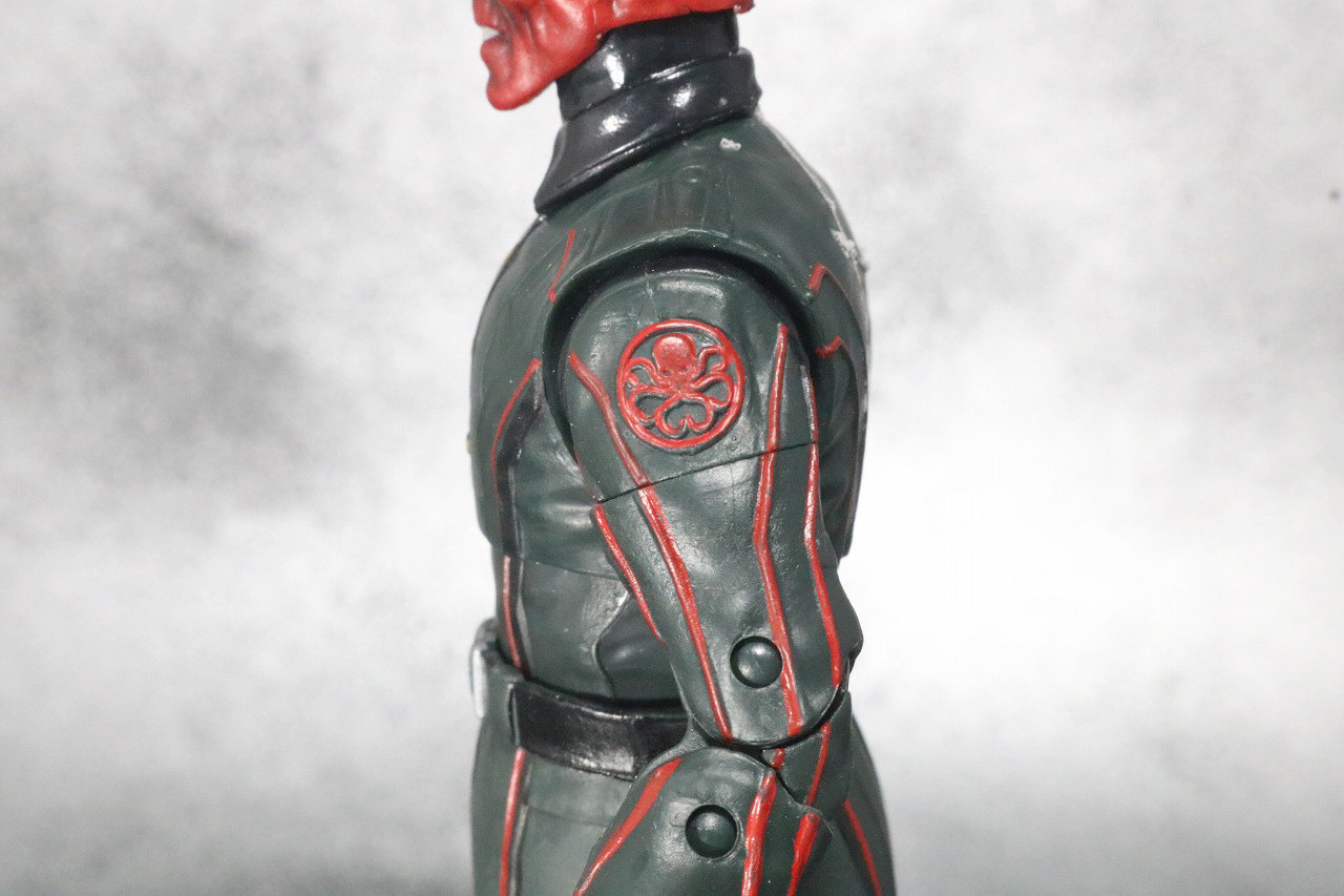 マーベルレジェンド　レッドスカル　レビュー　全身