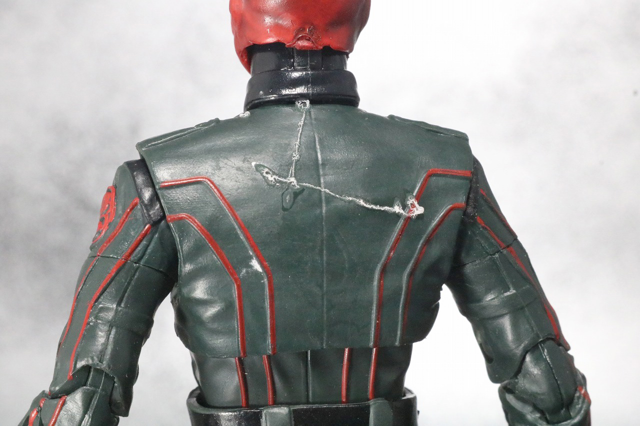 マーベルレジェンド　レッドスカル　レビュー　全身
