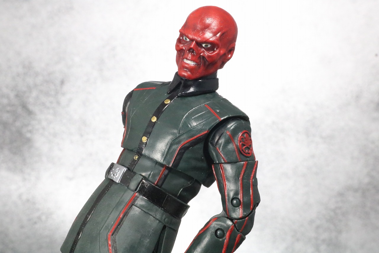 マーベルレジェンド　レッドスカル　レビュー　アクション