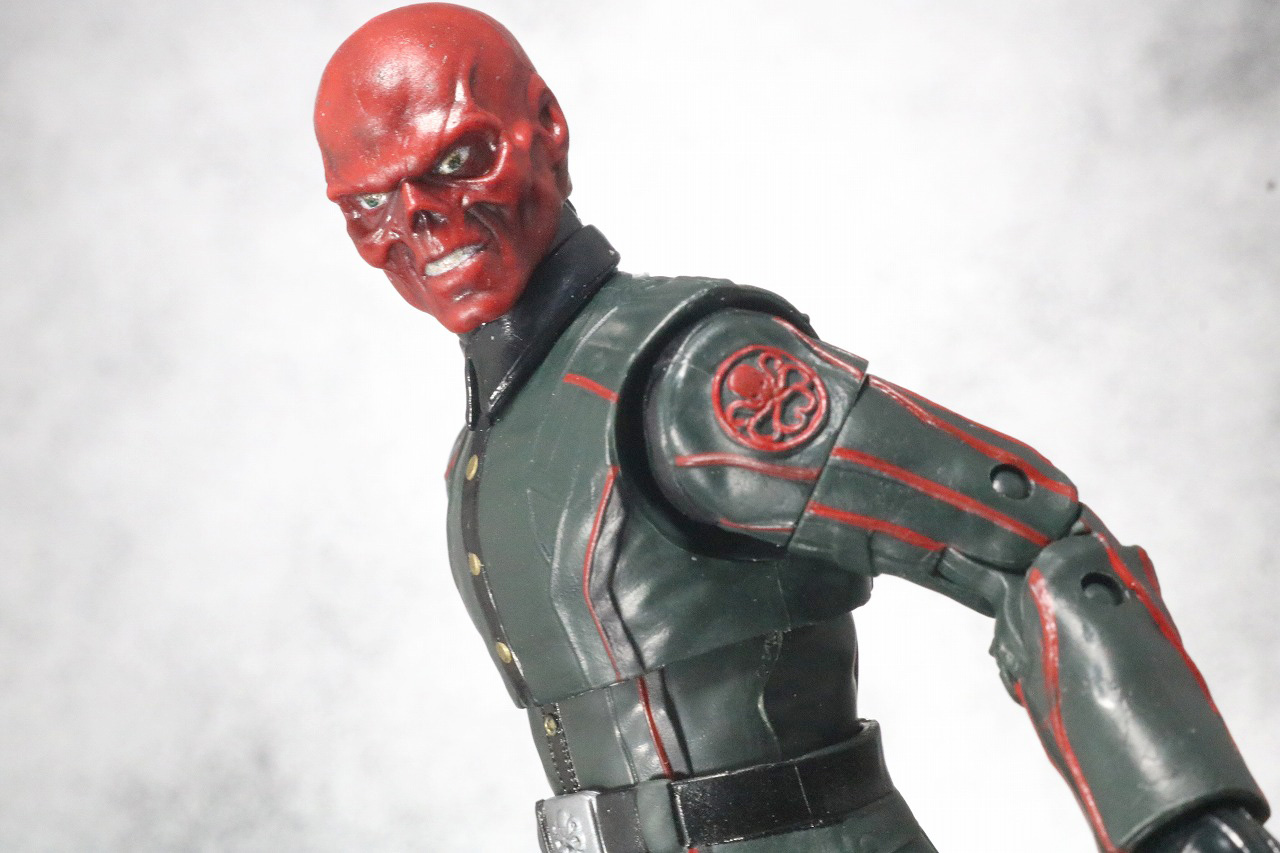 マーベルレジェンド　レッドスカル　レビュー　アクション