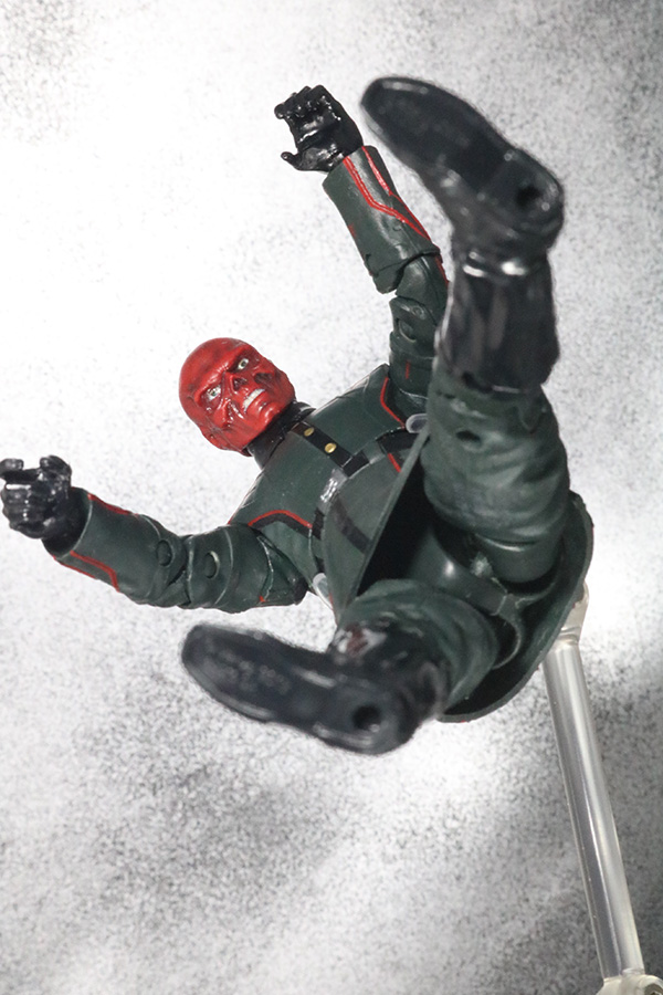 マーベルレジェンド　レッドスカル　レビュー　アクション